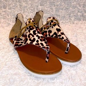 Women’s cheetah sandals size 10